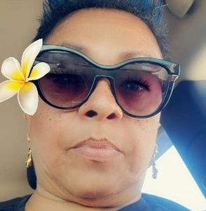 Meet your Posher, Eva